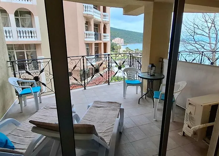 Stunning Sea View In Andalucia By Flat Mаnager Elenite